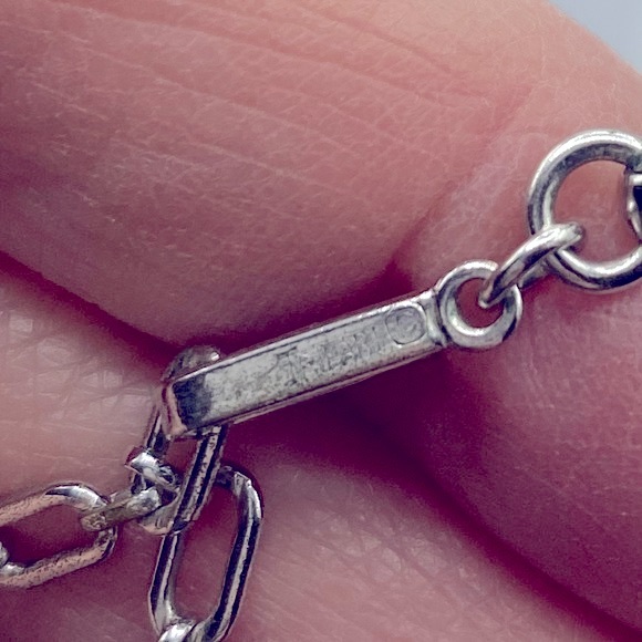 Vintage Classic Trifari Silver Toned Wave Necklace  14” Length With 3” Extender - Picture 3 of 6